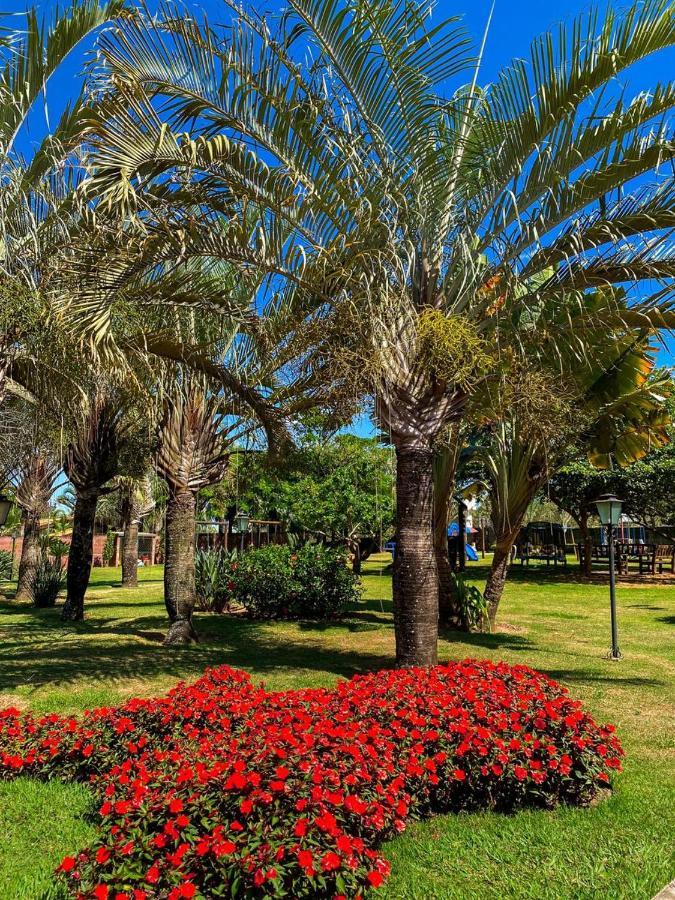 Villa De Holanda Parque Hotel Holambra Exterior foto